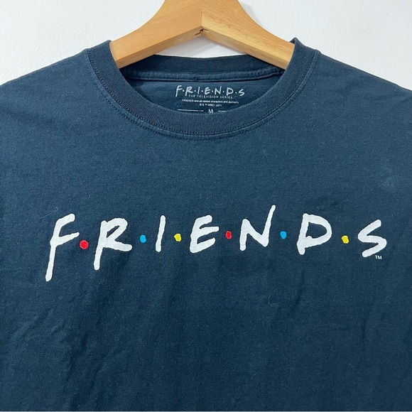 Friends TV Show Medium Black Cotton Short Sleeve Casual 90s Graphic T-Shirt - Picture 2 of 5